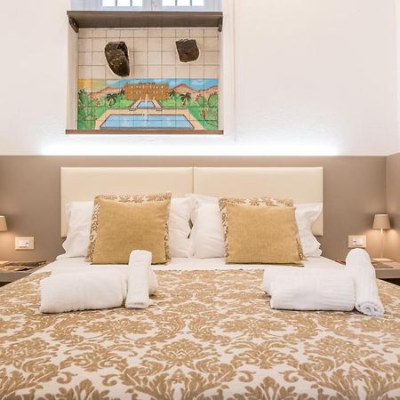 Barlaman Luxury Rooms Palermo Bagian luar foto