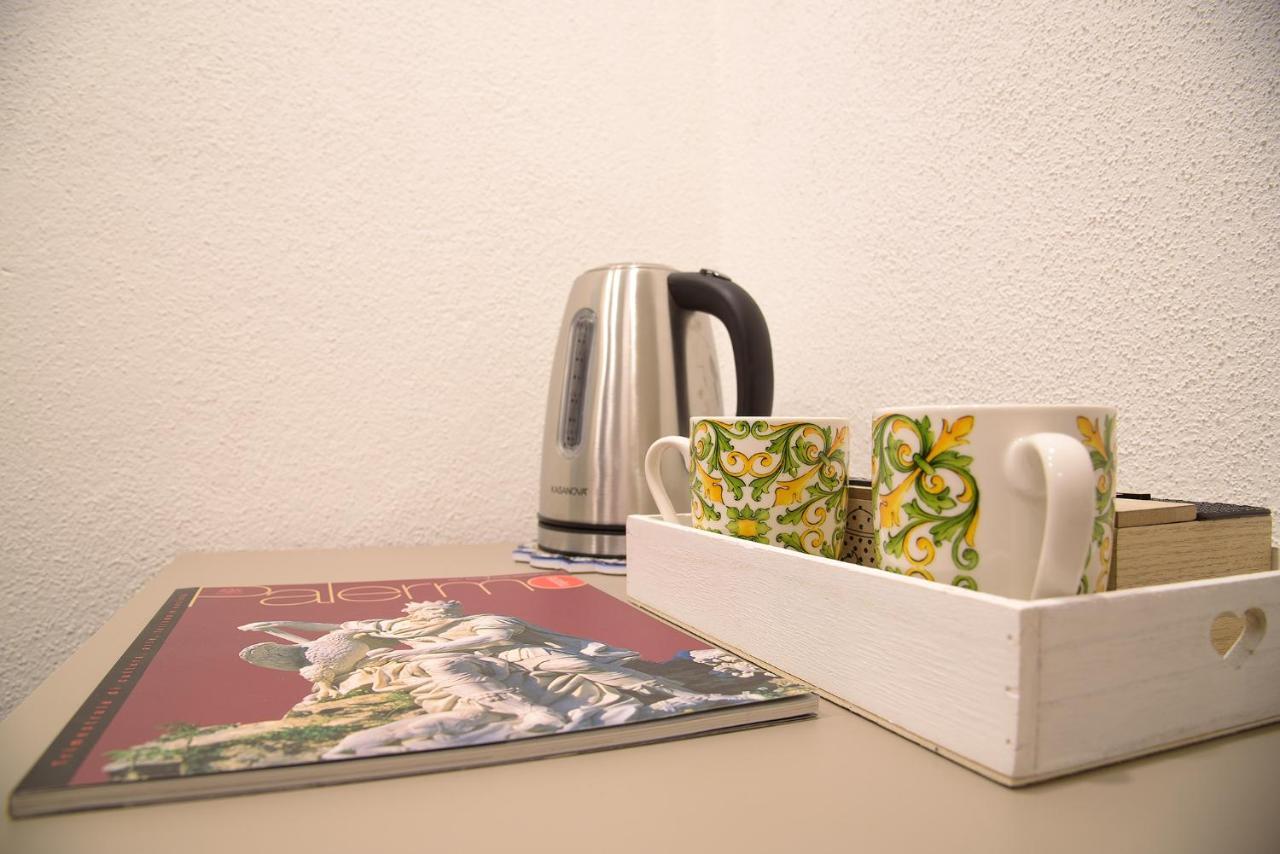 Barlaman Luxury Rooms Palermo Bagian luar foto