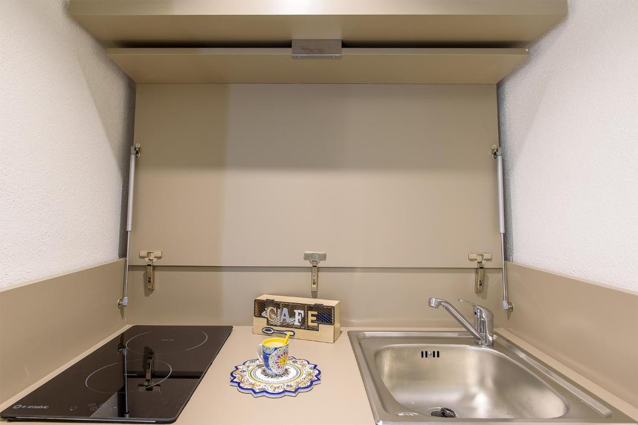 Barlaman Luxury Rooms Palermo Bagian luar foto