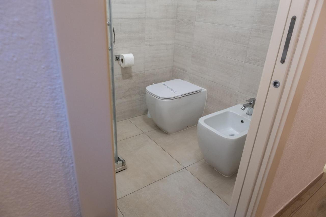 Barlaman Luxury Rooms Palermo Bagian luar foto