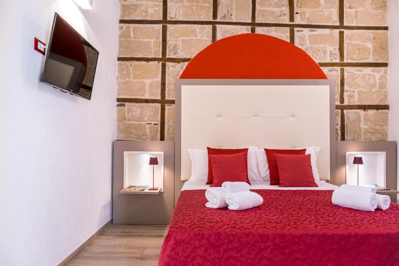 Barlaman Luxury Rooms Palermo Bagian luar foto