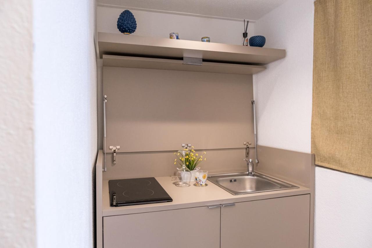 Barlaman Luxury Rooms Palermo Bagian luar foto
